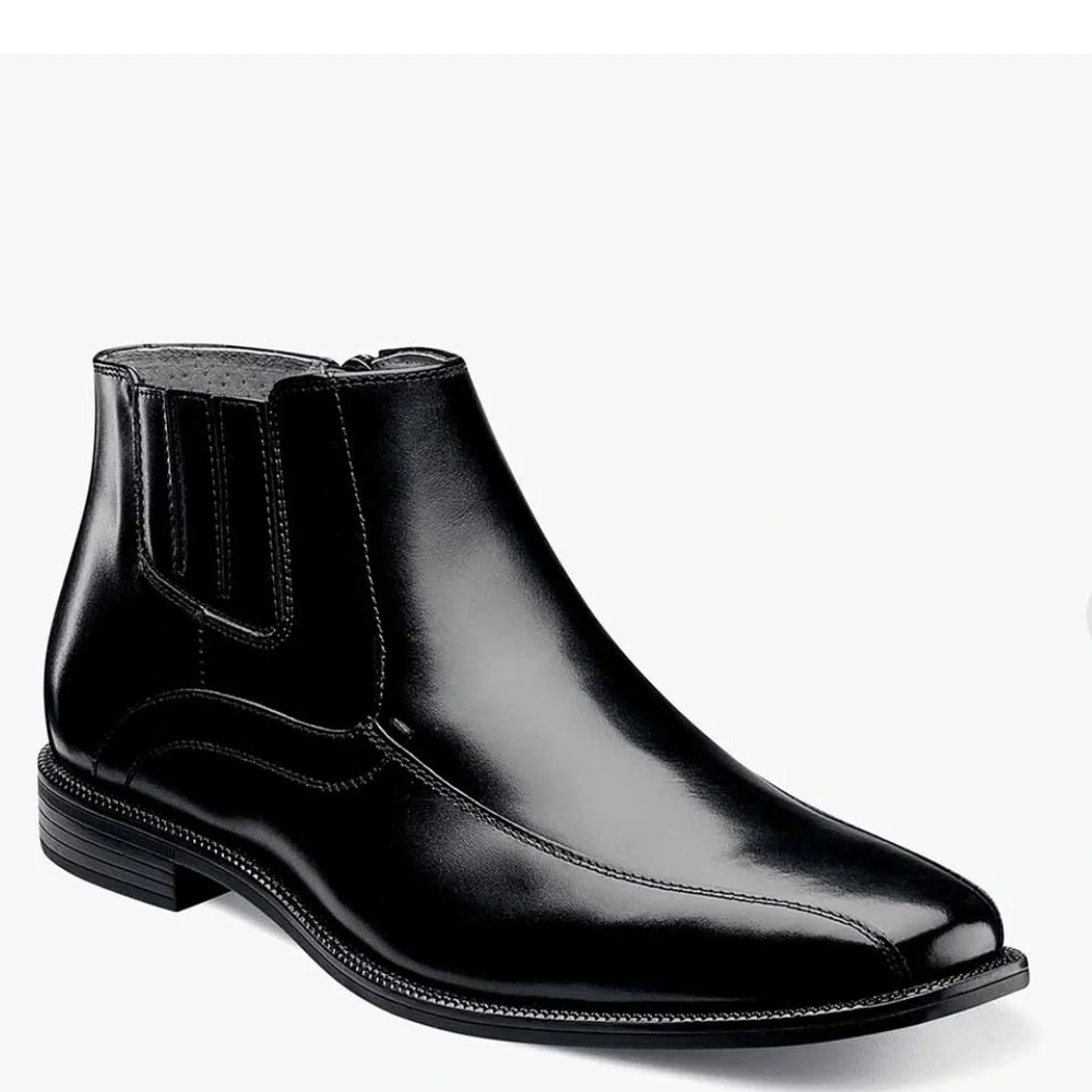 Florsheim Forum Zipper Chukka Boot. Black Leather ,Memory Foam .Rubber sole. - Picture 1 of 13